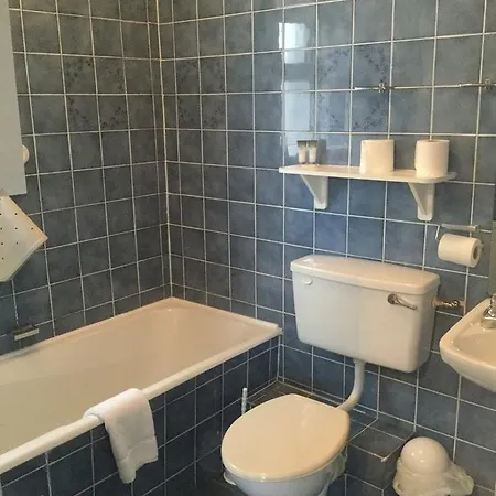 The Bay Bed & Breakfast 2*