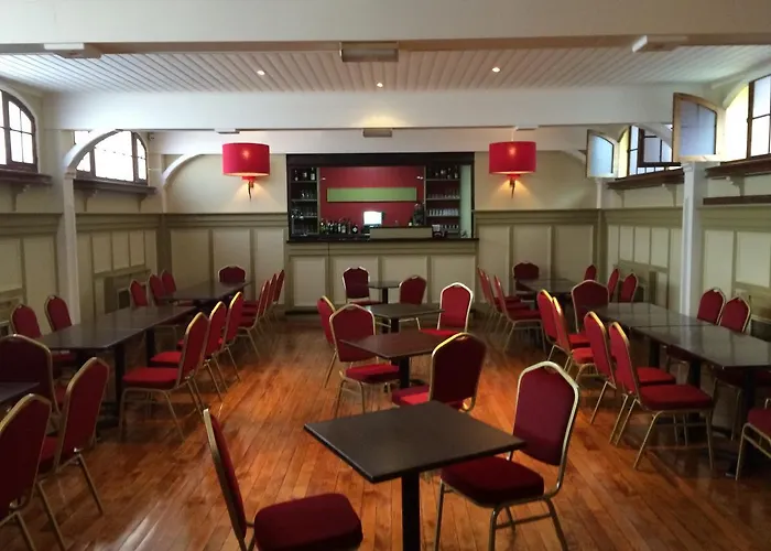 Nocleg ze śniadaniem The Bay 2*