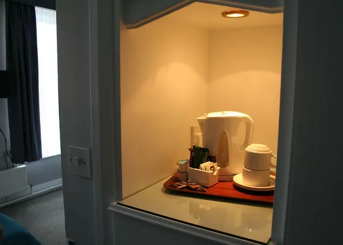 Couette-café The Bay 2*